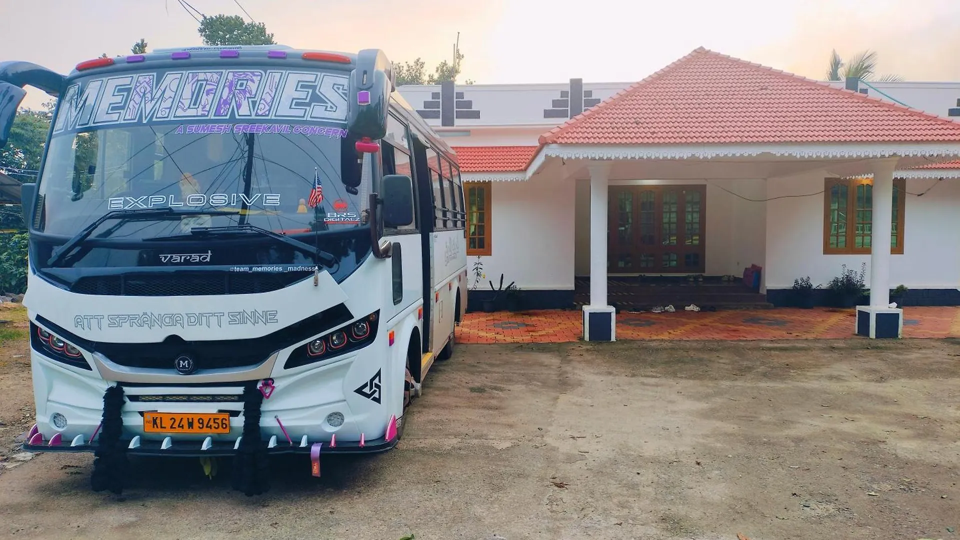 Maverick Holidays Inn Family Villa Vagamon India